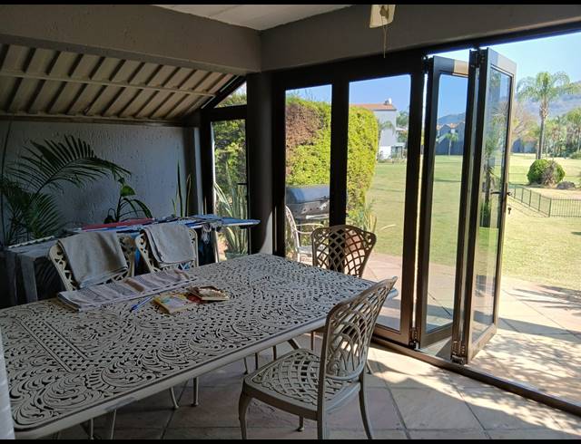 2 BEDROOM APARTMENT FOR SALE IN KEY WEST ESTATE